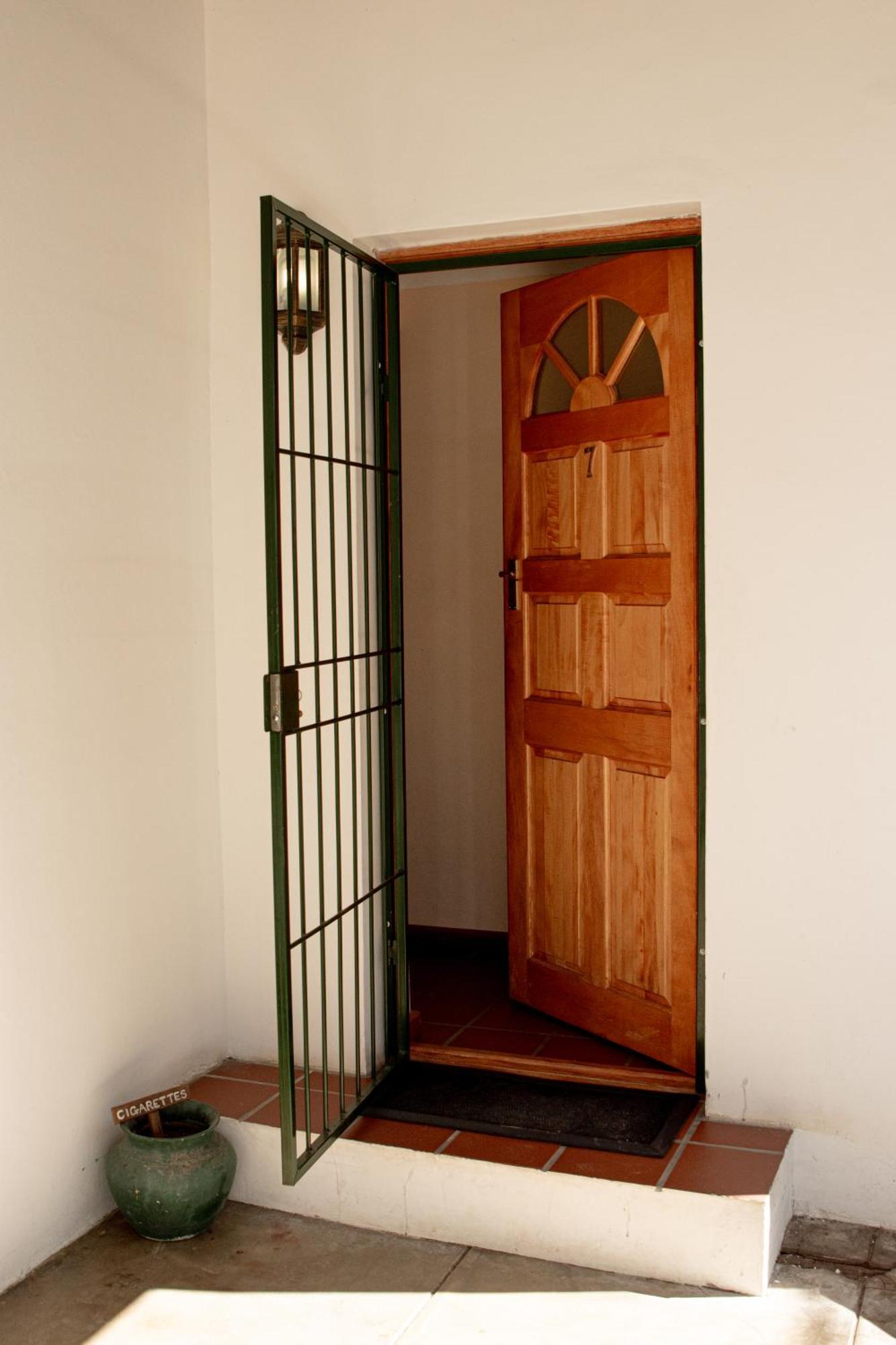 4 Rothman Street B&B Graaff-Reinet Exteriér fotografie